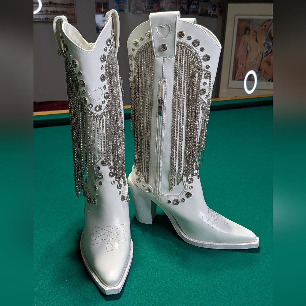 White Fringe Western Boots - Picture 4 of 12
